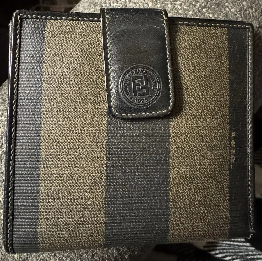 Vintage FENDI Pequin Striped Wallet Black Leather Bi-fold 1980s SAS Authentic